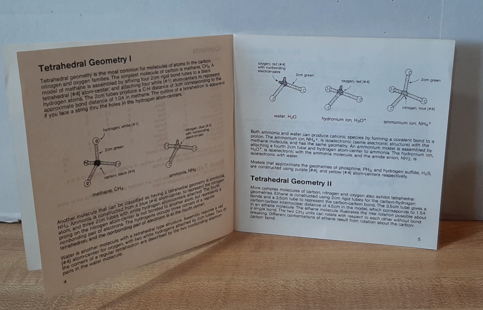 Vintage Alpha Molecular Model Set With Instruction Book 1985