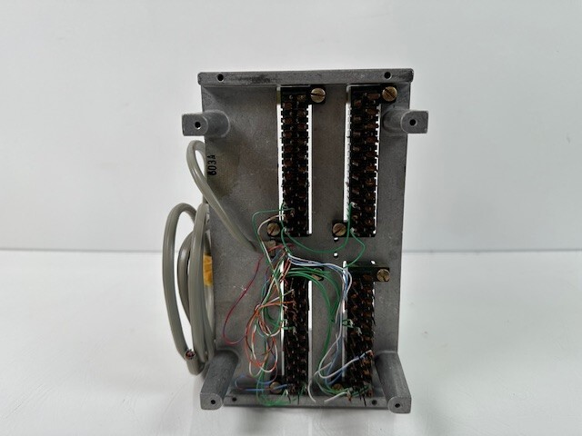 NOS - WESTERN ELECTRIC 603A KEY SYSTEM PANEL FOR 1A2 KEY SYSTEM - HOLDS 2 8" KTU