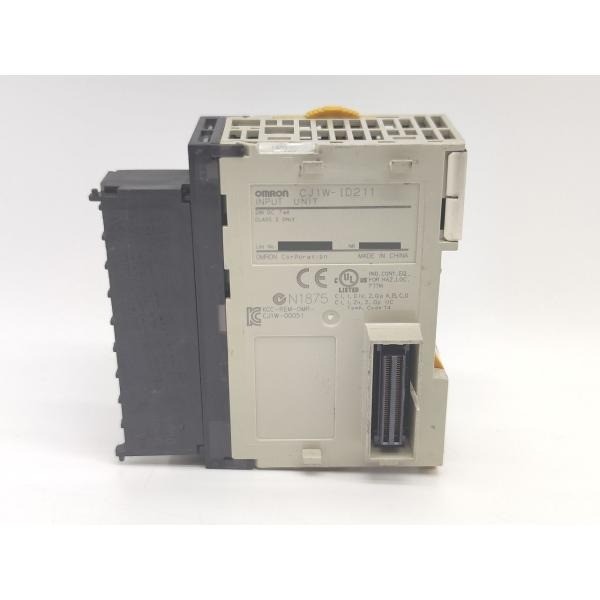 OMRON CJ1W-OD263 PLC Output Module NEW #17