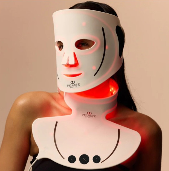 LumaLux Face+ | Pro LED Red Light Therapy Face & Neck Mask New in Box