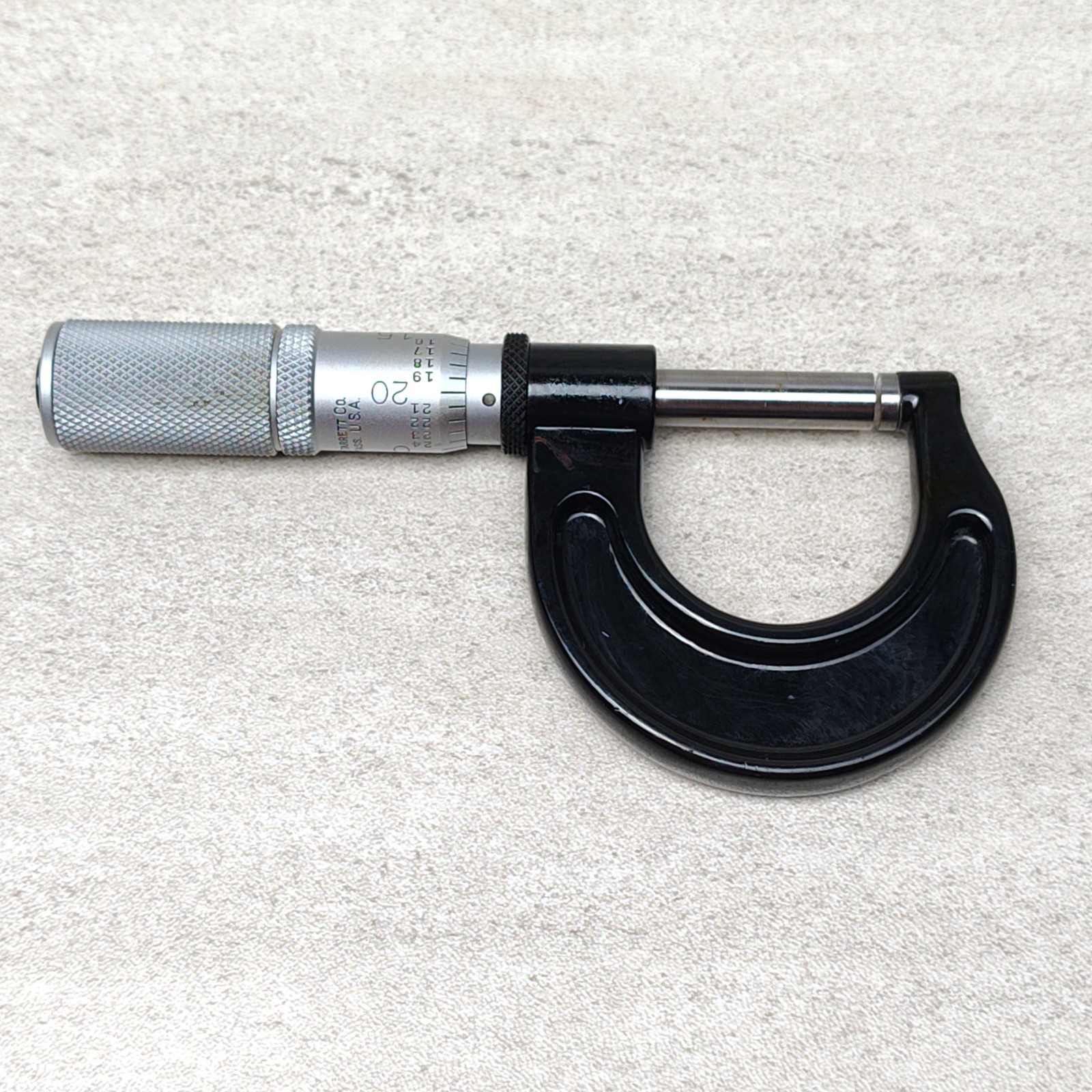 Starrett 436FL-1, 436 Outside Micrometer 0-1" Range w/ Box