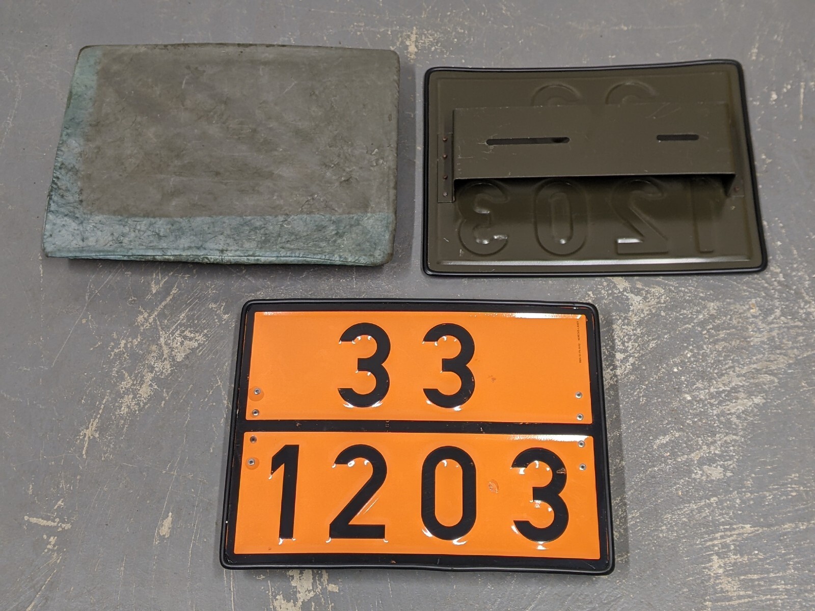 British Army Military MOD Vehicle Lorry Hazard Hazardous Metal Warning Sign