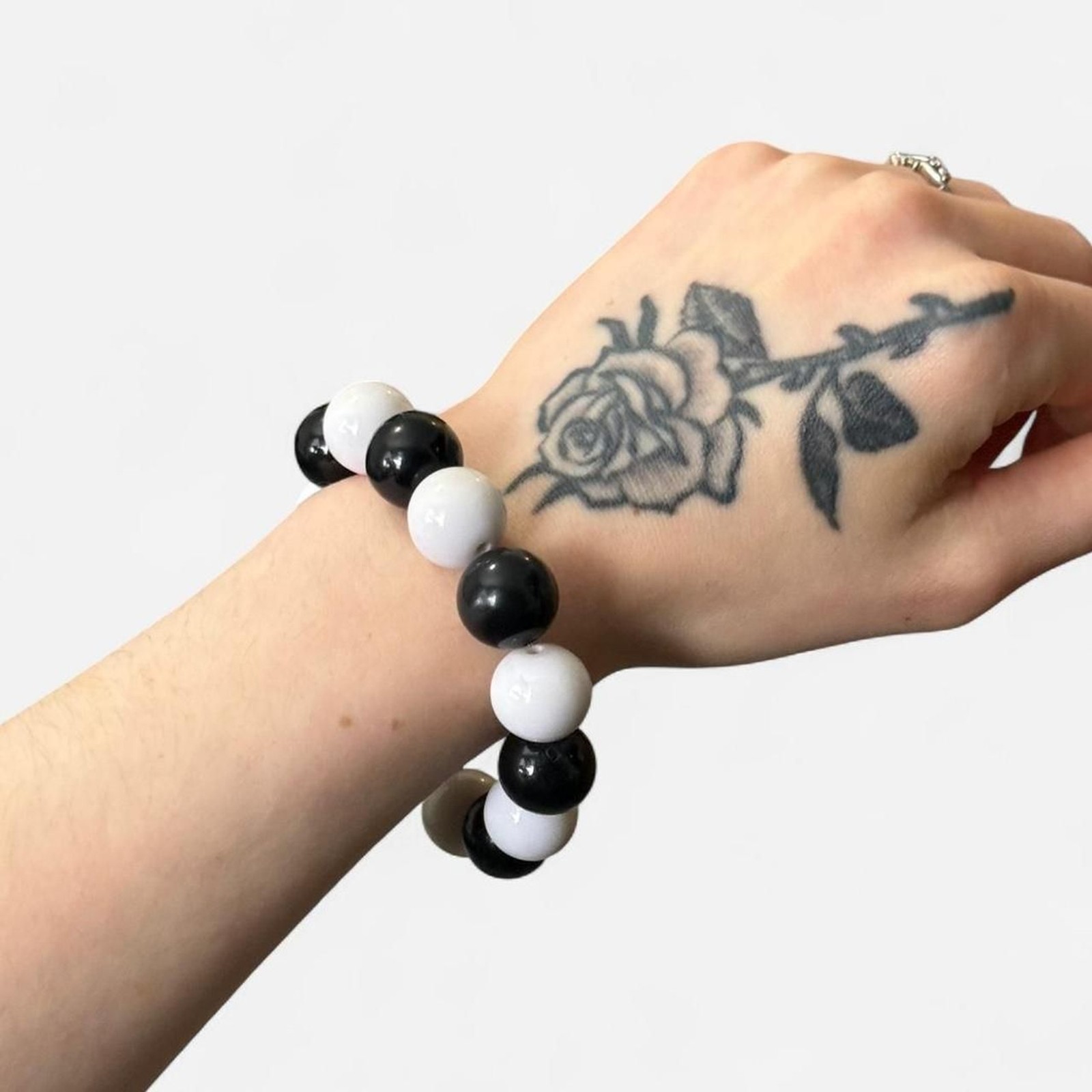 Black & White Bulky Bead Bracelet