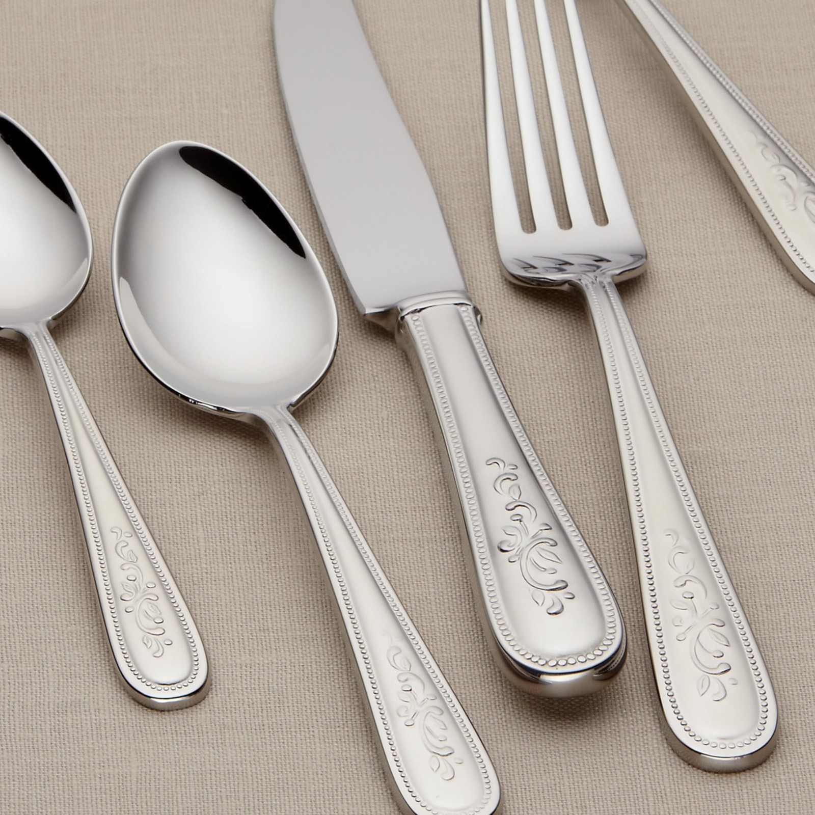 Lenox Opal Innocence Flatware, 20-Piece Set, Metallic