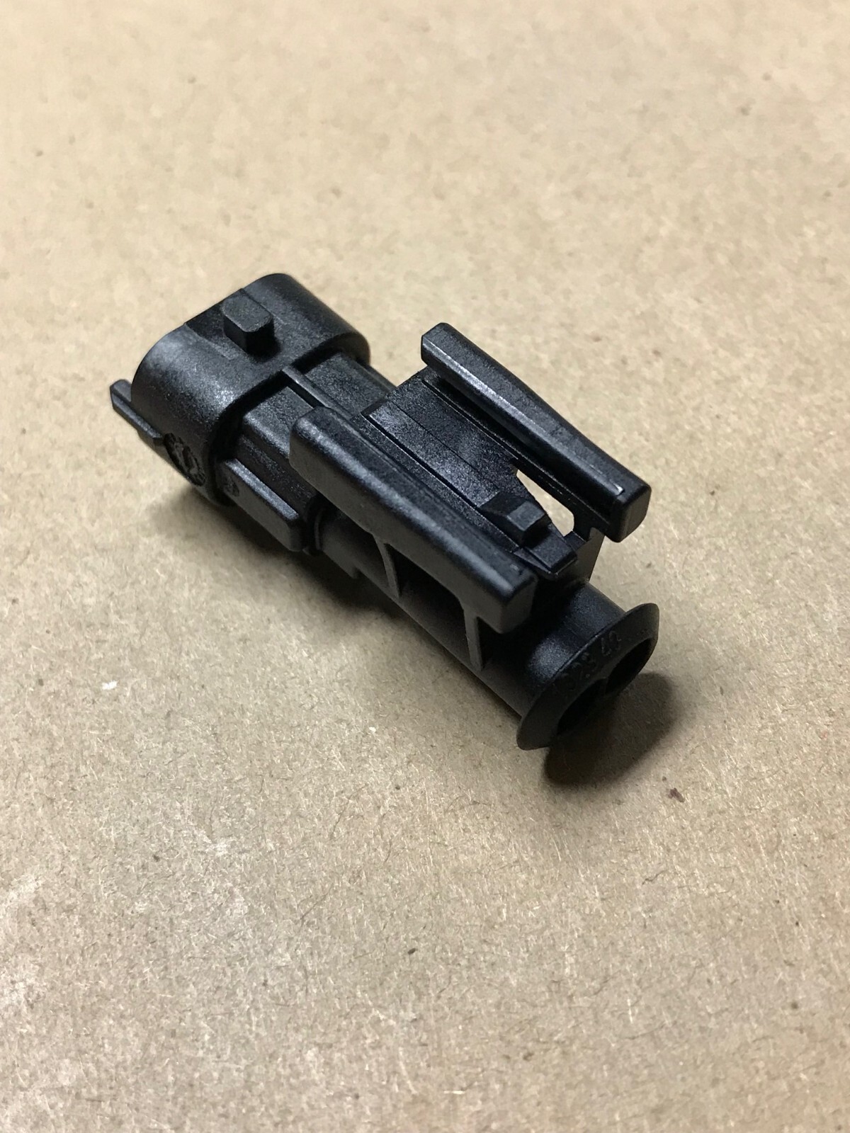 Lot of 2 Pcs Bosch 1928404226 Connector (2-Way M 2.8 Timer) - BRAND NEW