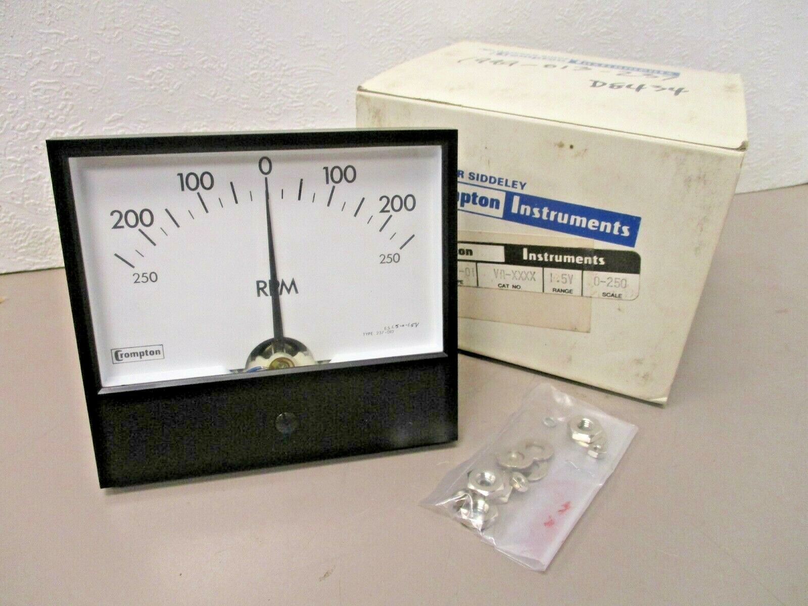 Crompton Instruments  VA-XXXX  Opposing Scale Panel Meter  RPM 250-0-250  237-01