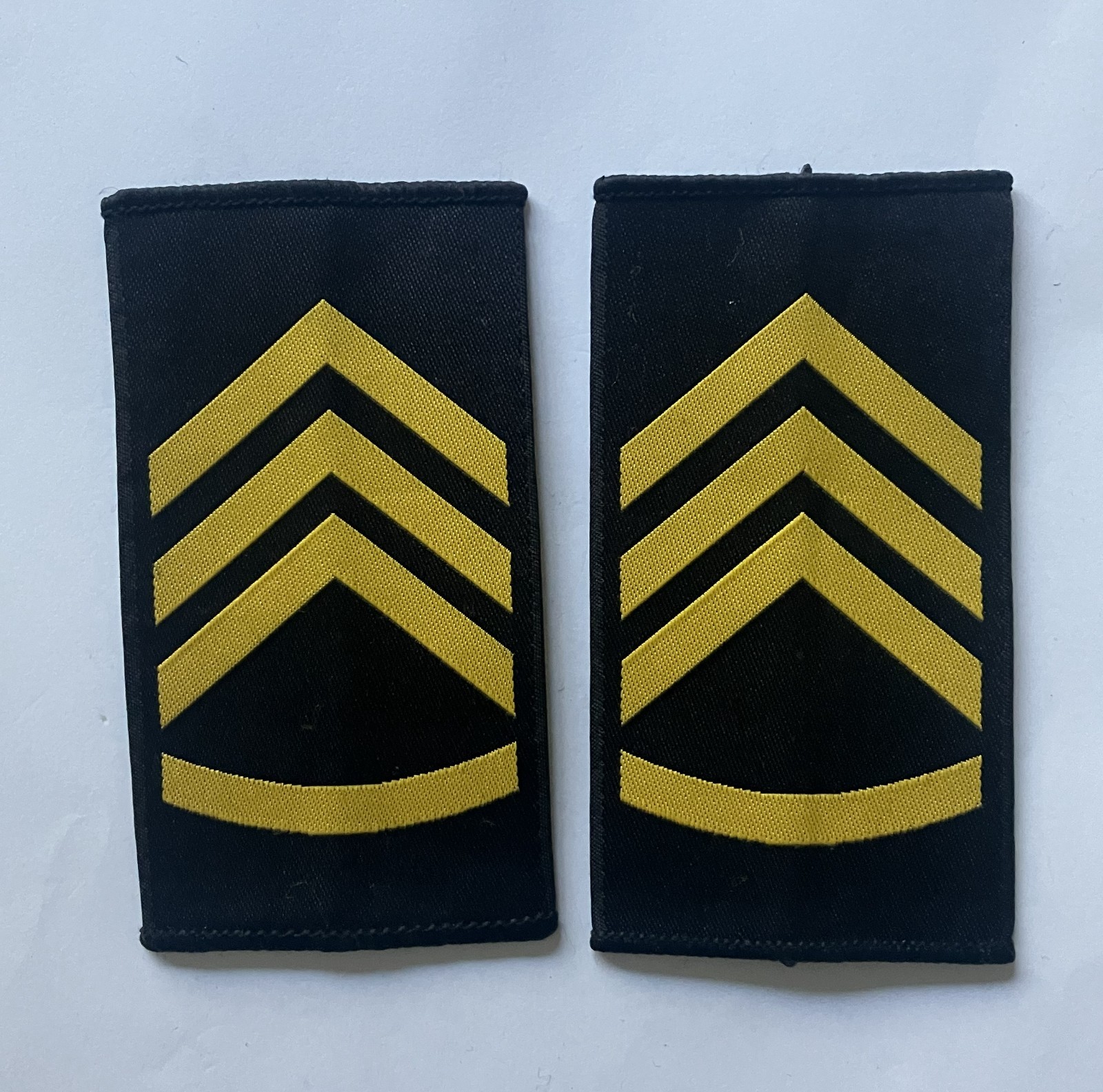 Ireland, Irish Naval Service Senior Petty Officer rank shoulder slides