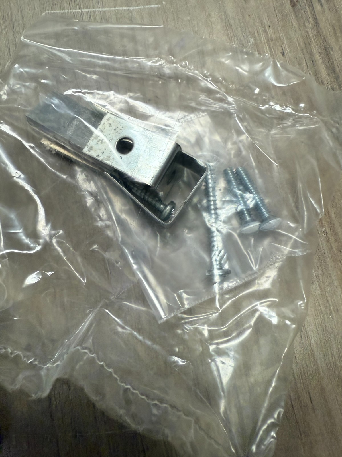 Johnson Controls TE-67NP-0N00 Wall Air Temperature Sensor White UNTESTED Mexico