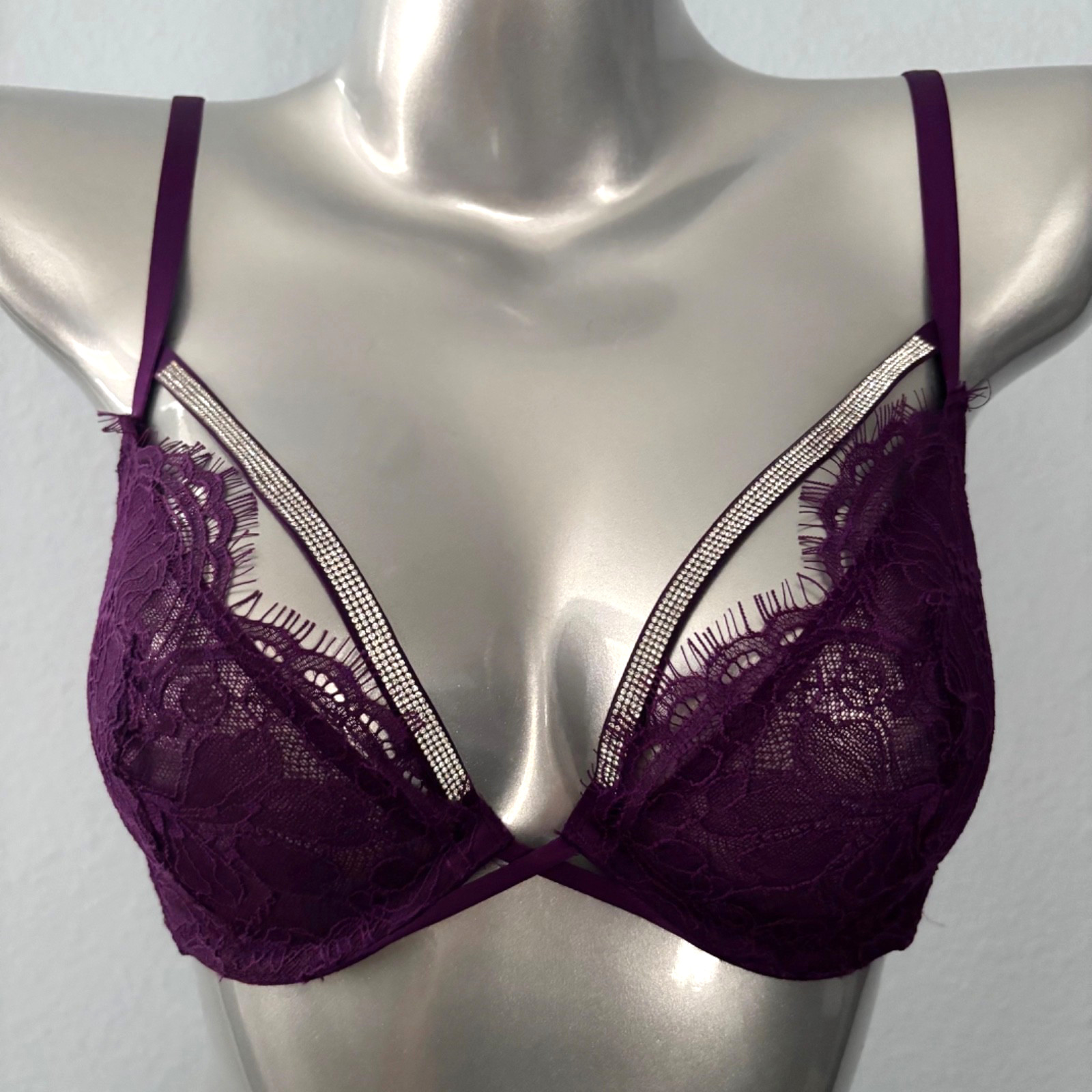 Victoria's Secret Low Cut Demi Bra Nwt Very Sexy Shine Strap Purple Underwire