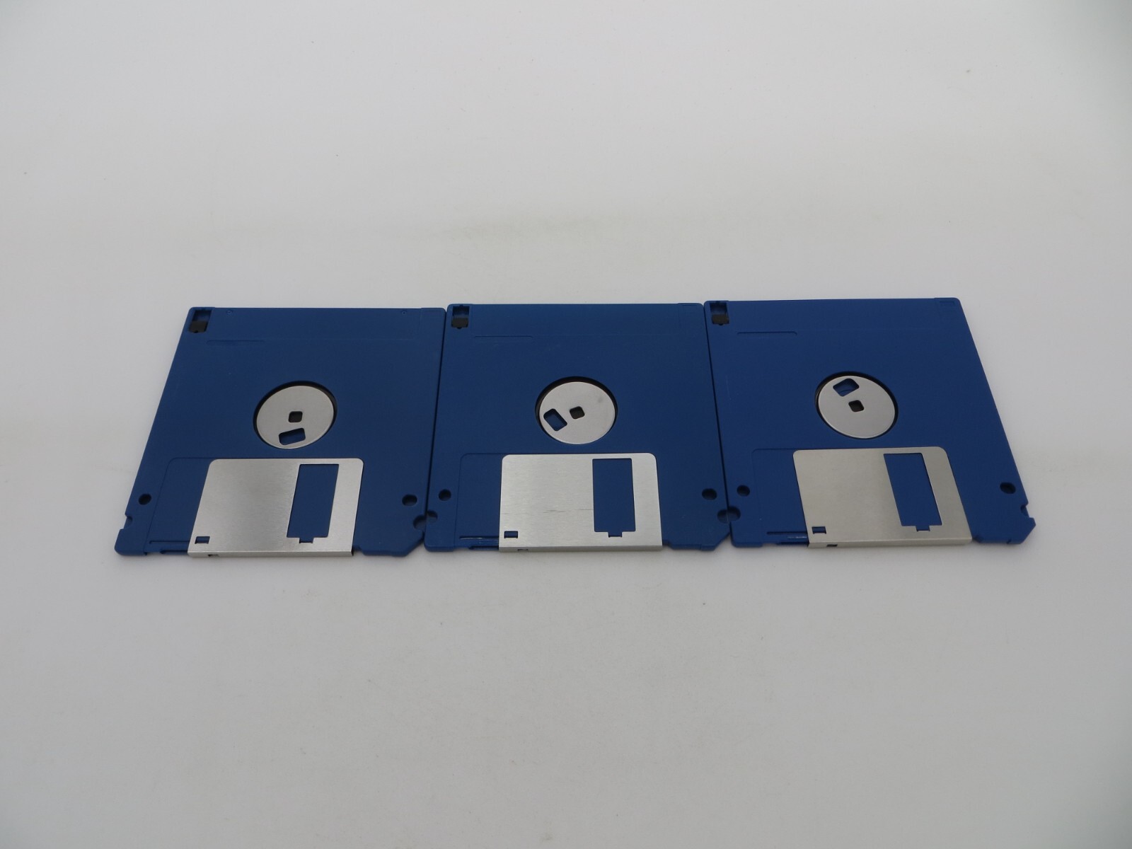 Software of the Month Club 3.5" Floppy Disk's Volume 186 IBM General Interest