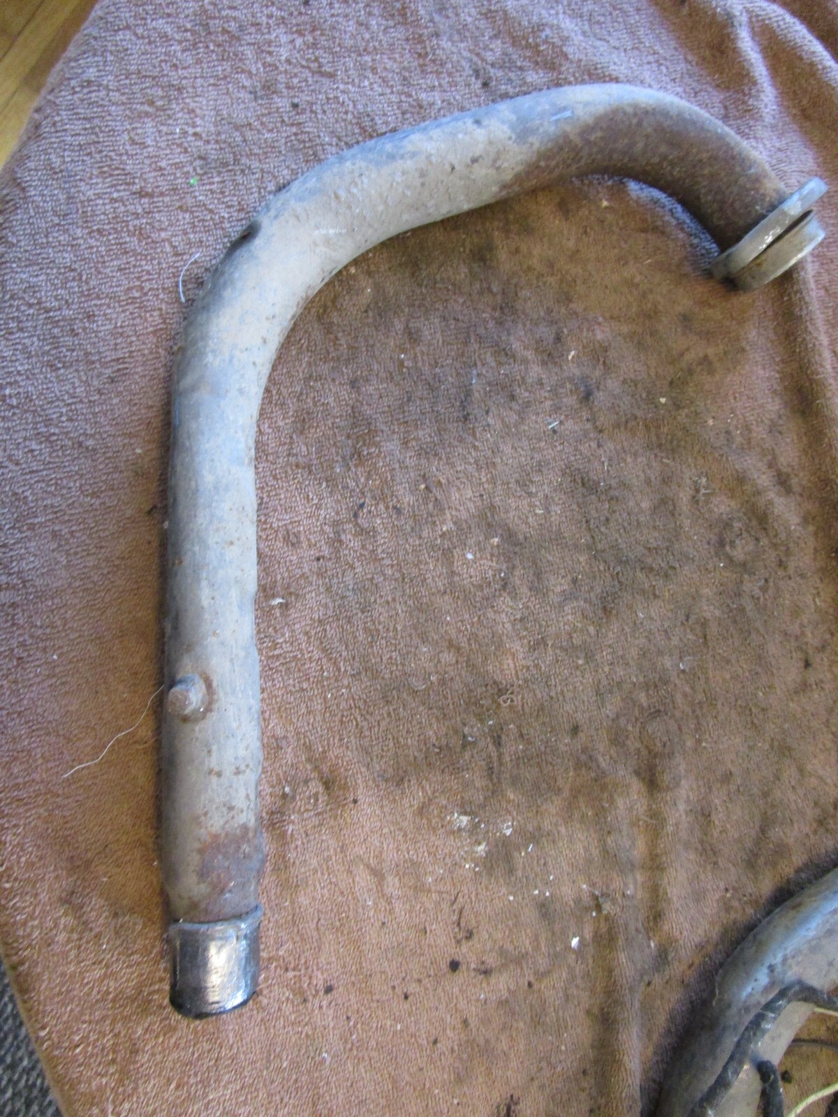1983 Yamaha XVZ 1200 XVZ1200 Right front exhaust header flange