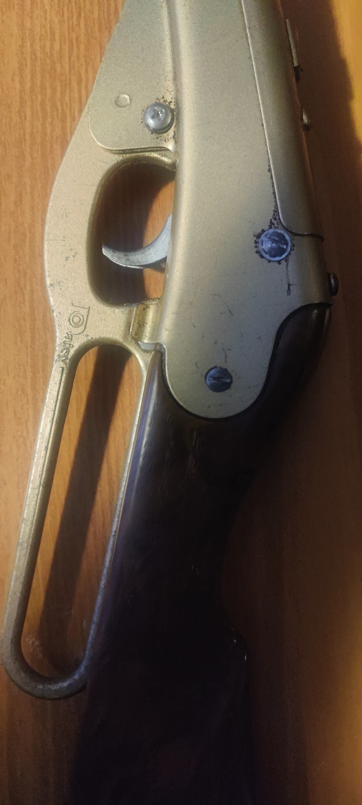 Vintage Daisy Model 104 Golden Eagle W/ two scopes