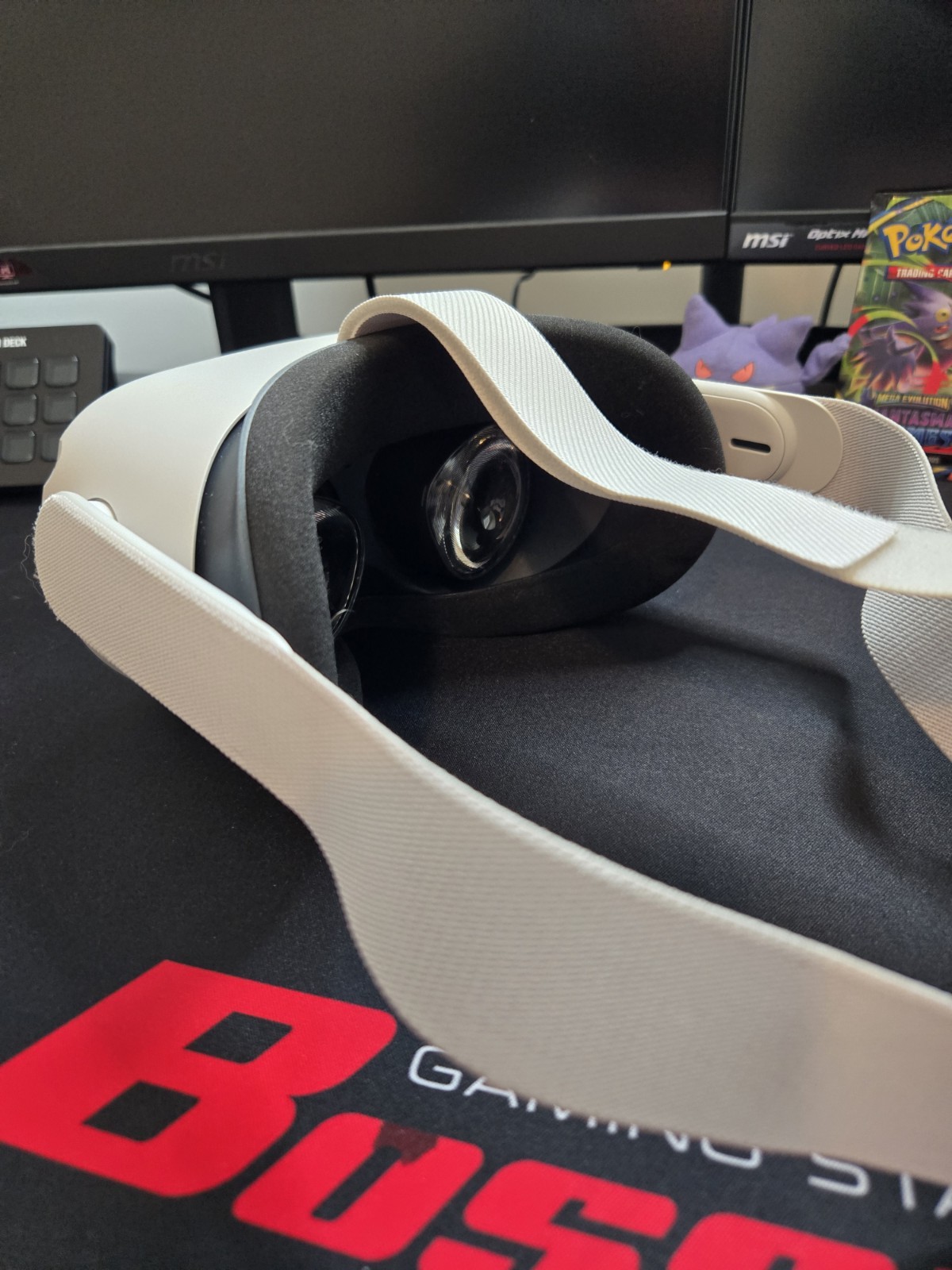 Meta Oculus Quest 2 VR Headset Only *USED, TESTED, WORKING*