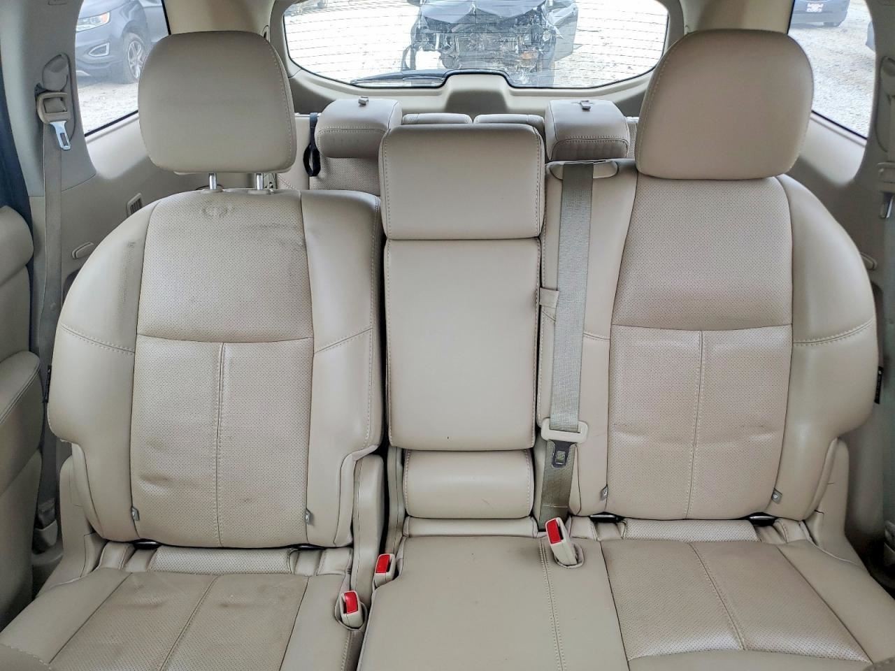 PATHFINDR 2018 Glove Box 4973711