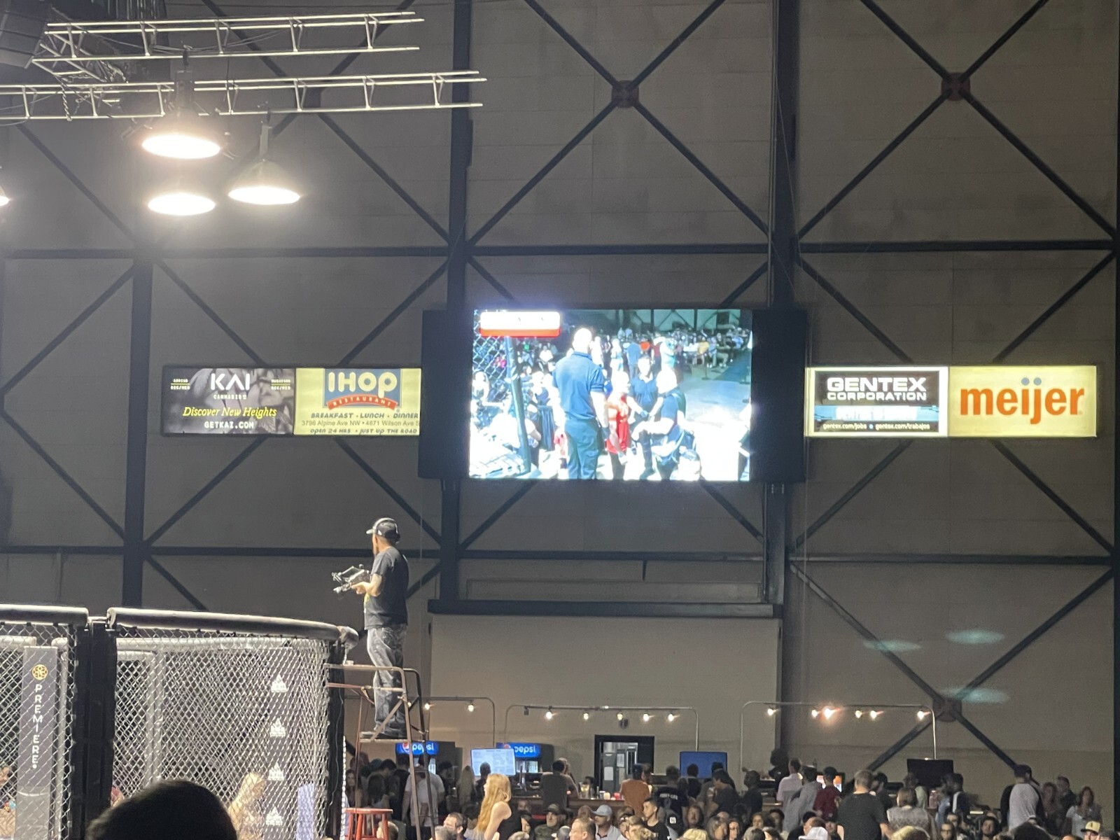 Large LED Video Screen 9' 10" X 16' 5"