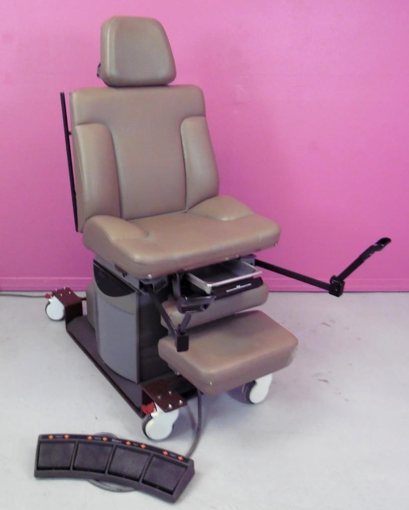 Midmark Ritter 75 Evolutions OB/ENT Procedure Chair Power Exam Table 119-014