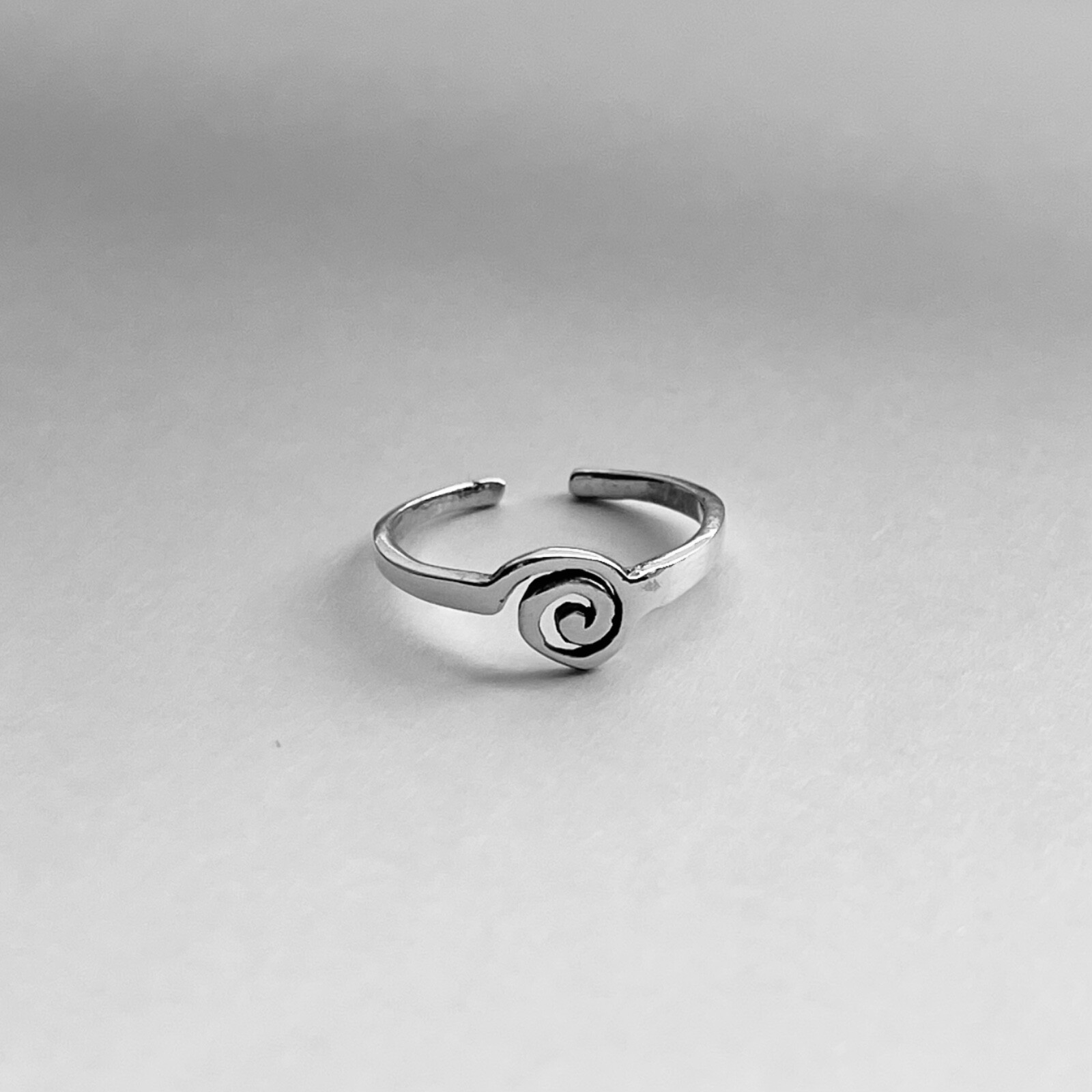 Sterling Silver Swirl Toe Ring, Silver Ring, Spiral Ring, Boho Ring