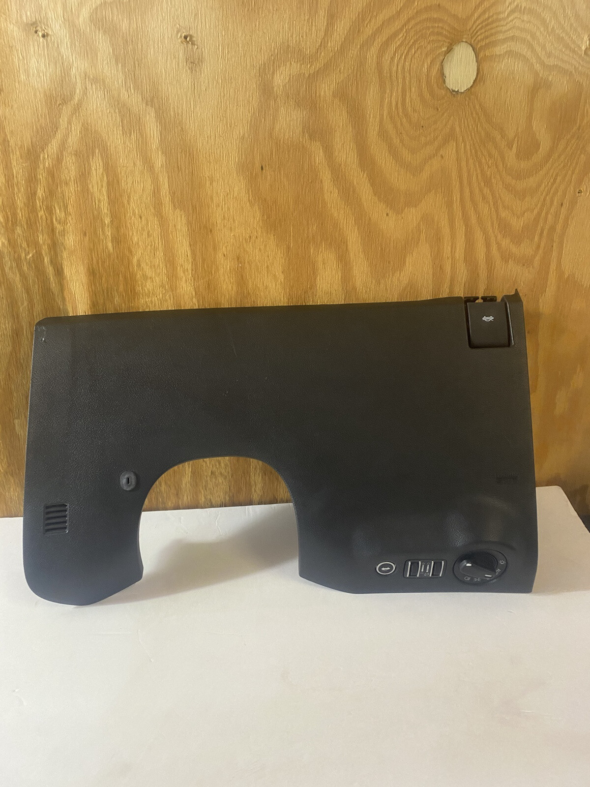 2011-2014DODGE CHARGER STEERING COLUMN KICK KNEE LOWER DASH PANEL COVER OEM(166)