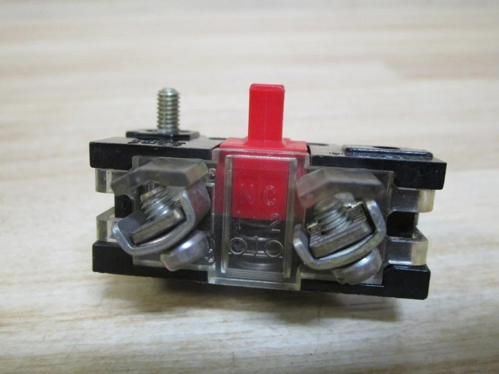 GE General Electric CR104PXC01 Contact Block