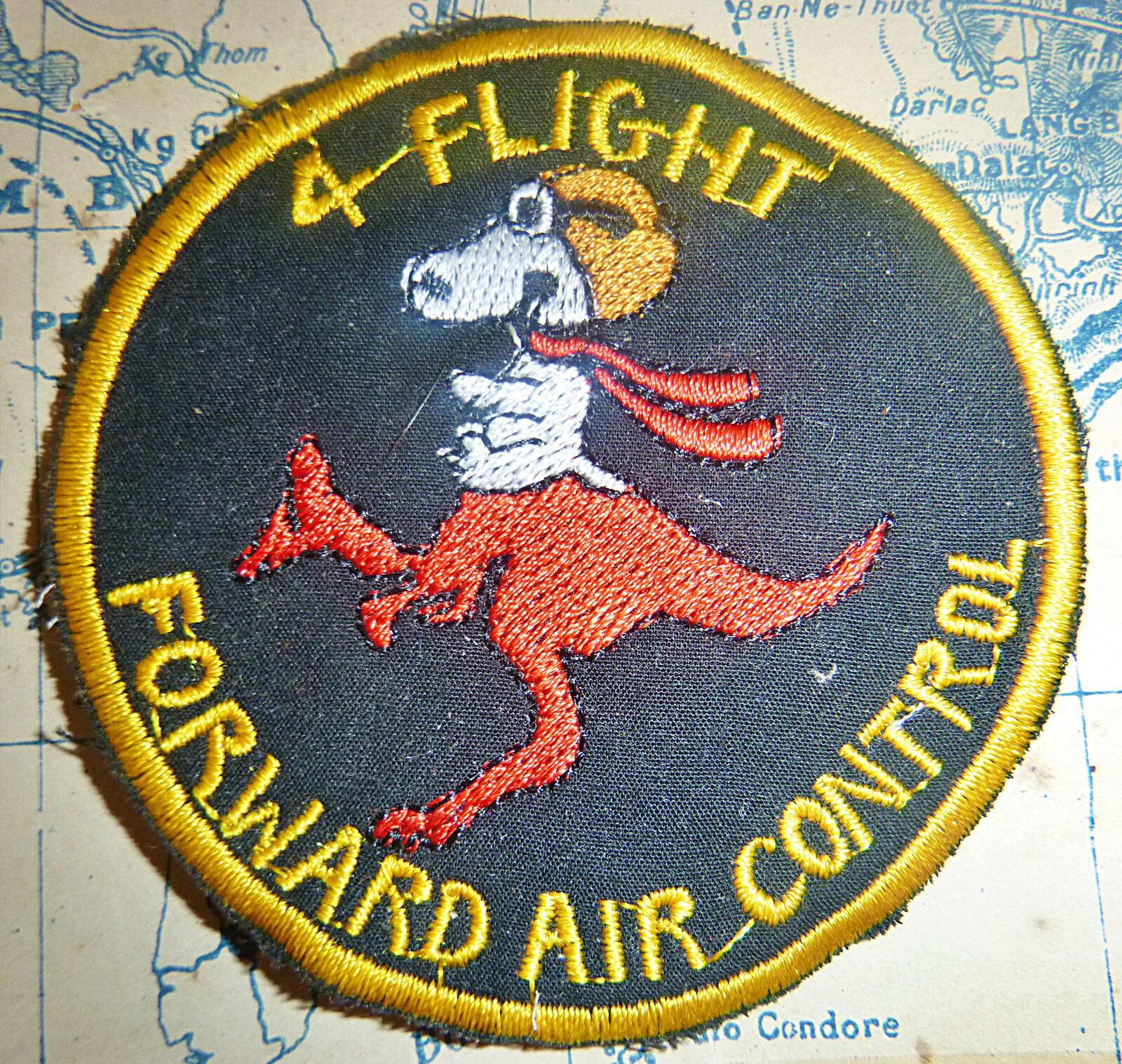Snoopy Rides a Kangaroo - Patch - 4 Flight - FAC, Air Control, Vietnam War, M811