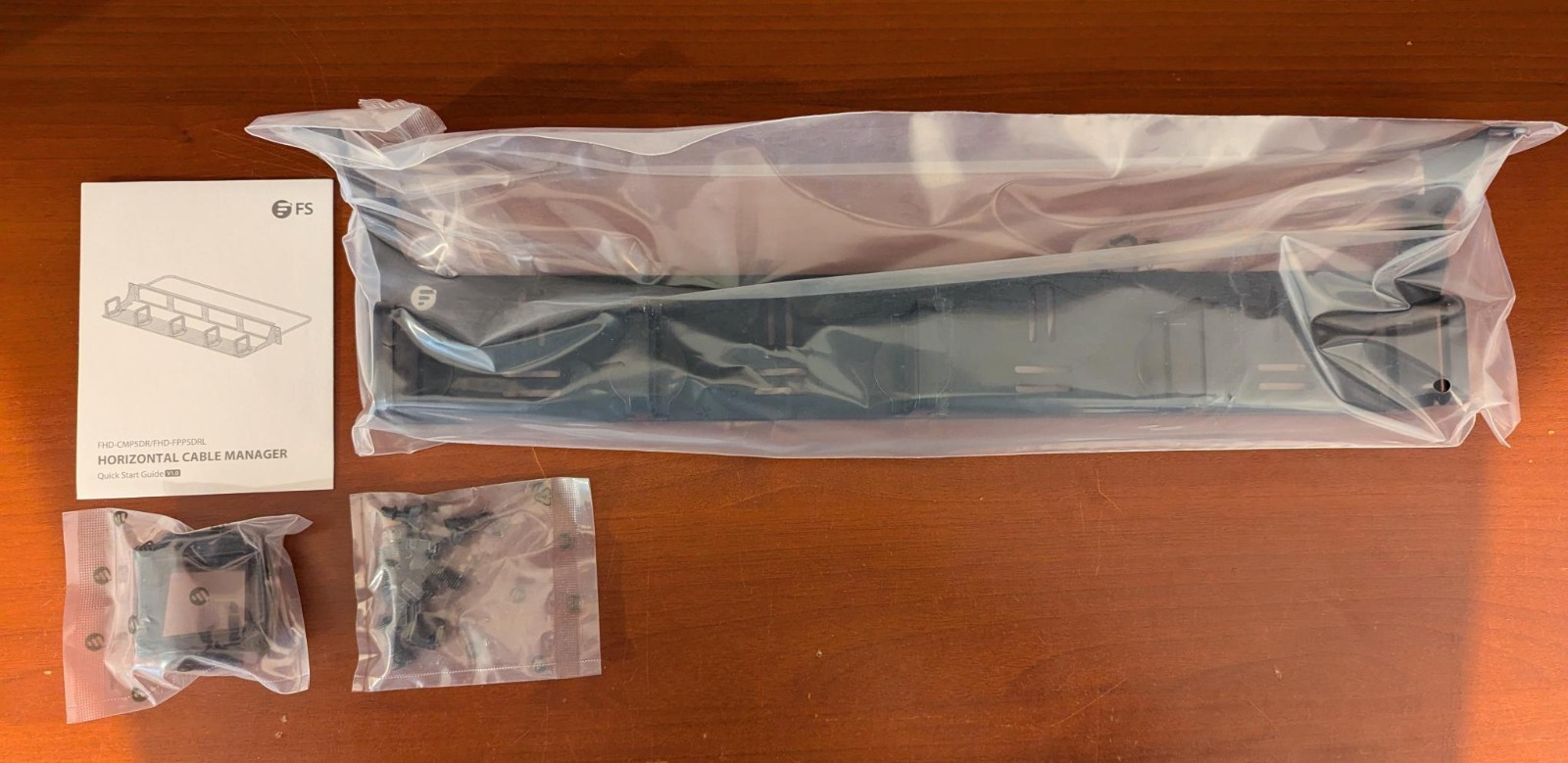 Metal Horizontal Lacer Panel Cable Manager : FHD-CMP5DR - NEW