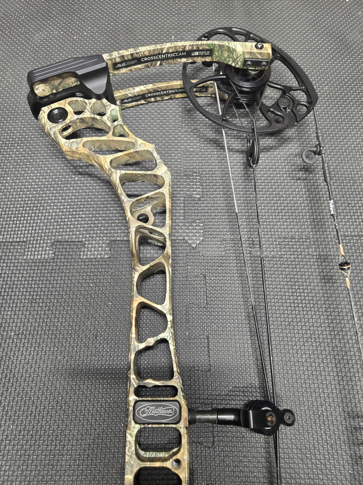 Mathews Vertix