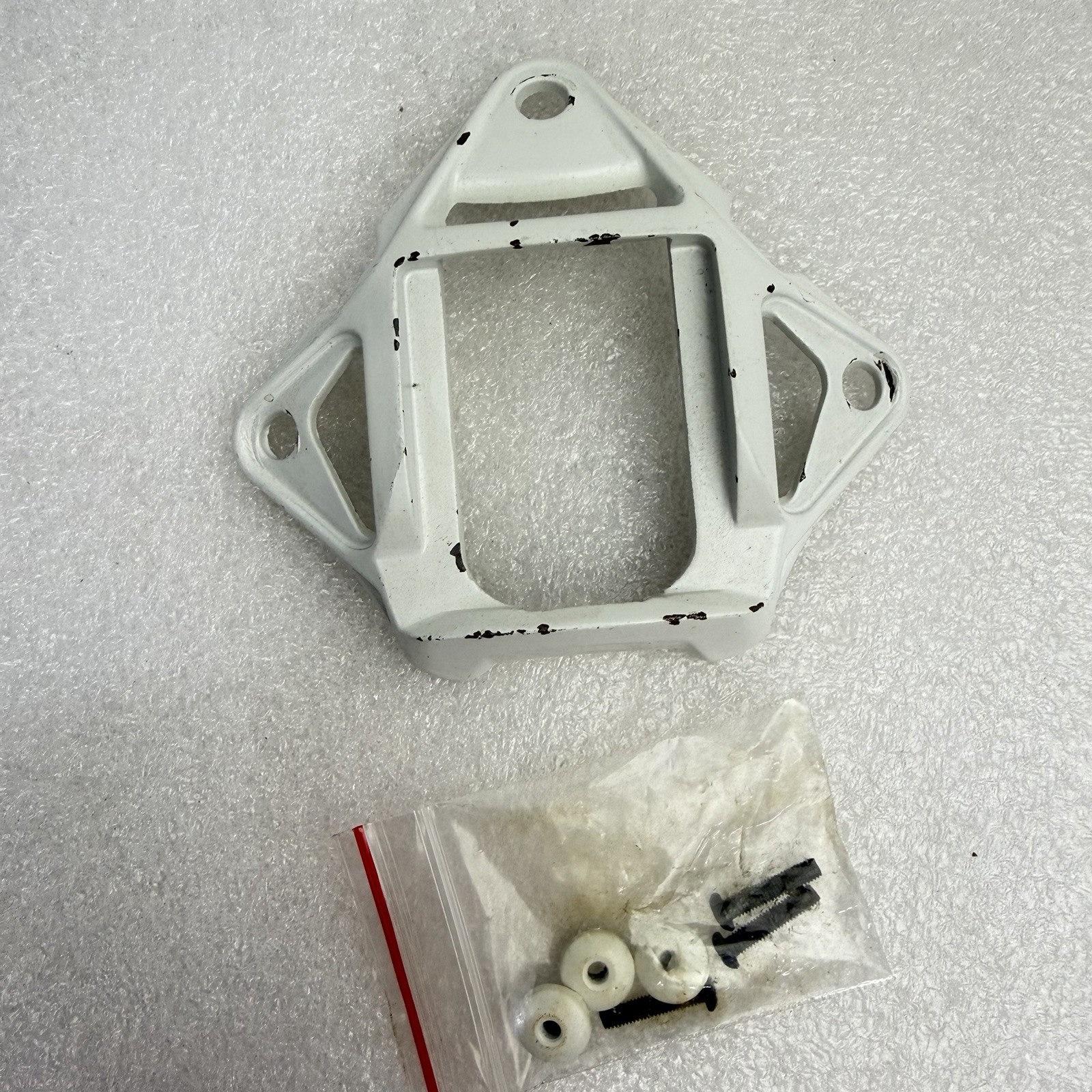Used White 3-Hole NVG Night Vision Shroud Bracket For Ballistic Combat Helmet