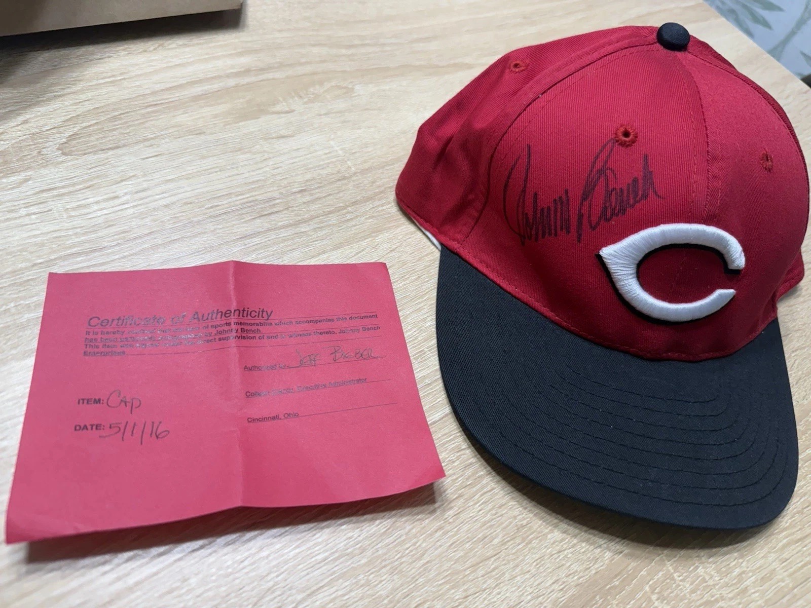 Johnny Bench Autographed Reds Hat, Certified Authenticity