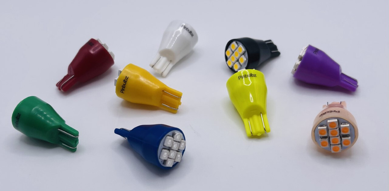 Pinball LED bulbs 25pcs ORANGE #906 FLASHER "Ultra Bright" 8LED 12v wedge (8smd)