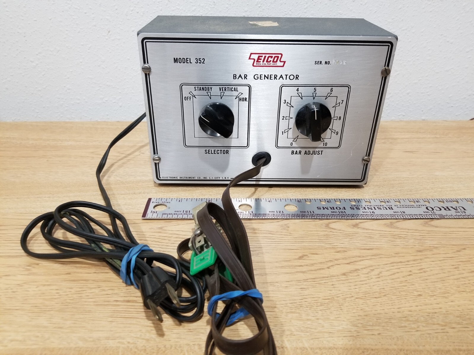 Vintage EICO Bar Generator Model 352 - Made in the USA