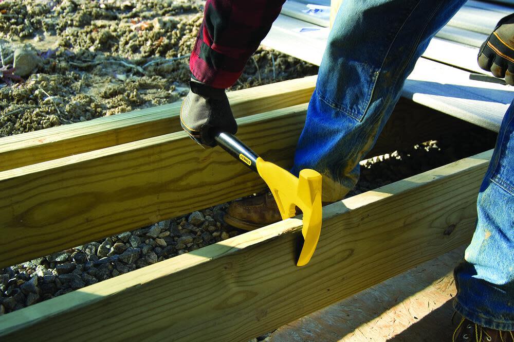 Stanley Utility Bar