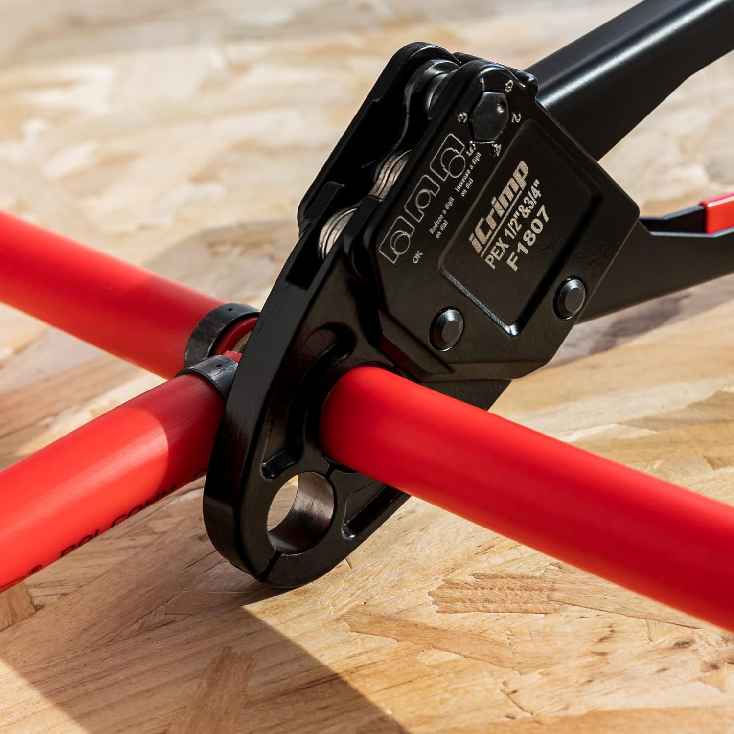 Combo Angle Head Pex Pipe Plumbing Crimping Tool 1/2" & 3/4"