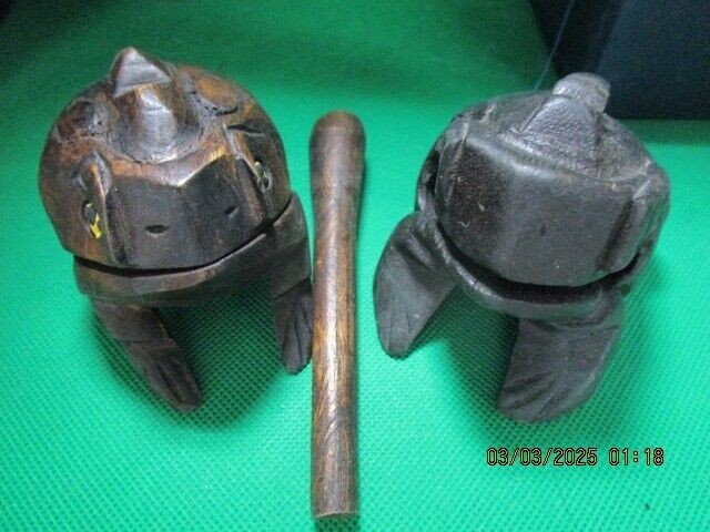 Guiro Percussion 2 Frogs Carved Musical Instruments [170E]