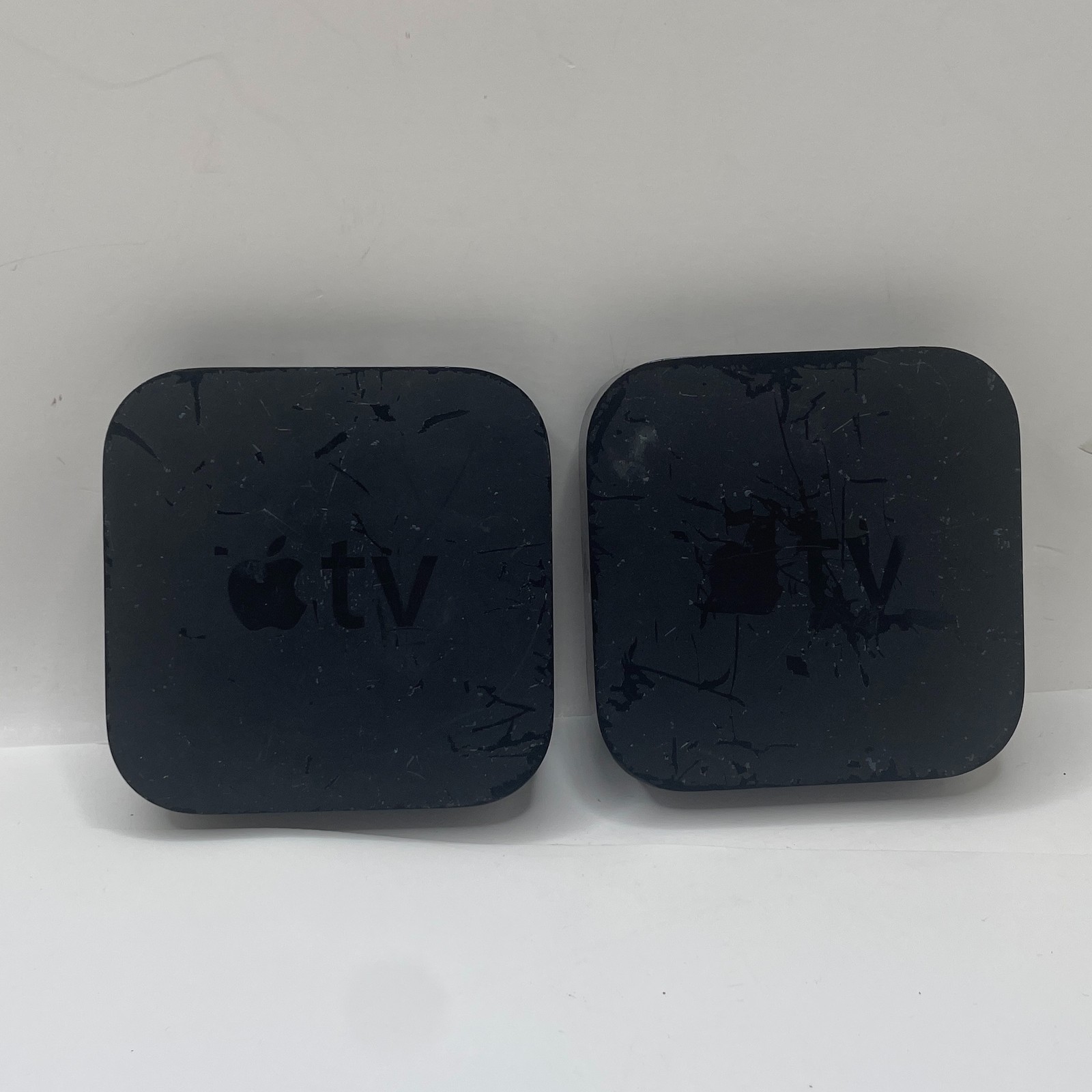 Apple TV A1378 EMC2411 2nd Gen HDMI Optical Audio Streaming Players - Lot Of 2