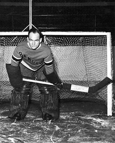 JOHN ROACH 8X10 PHOTO NEW YORK RANGERS NY PICTURE HOCKEY NHL IN GOAL