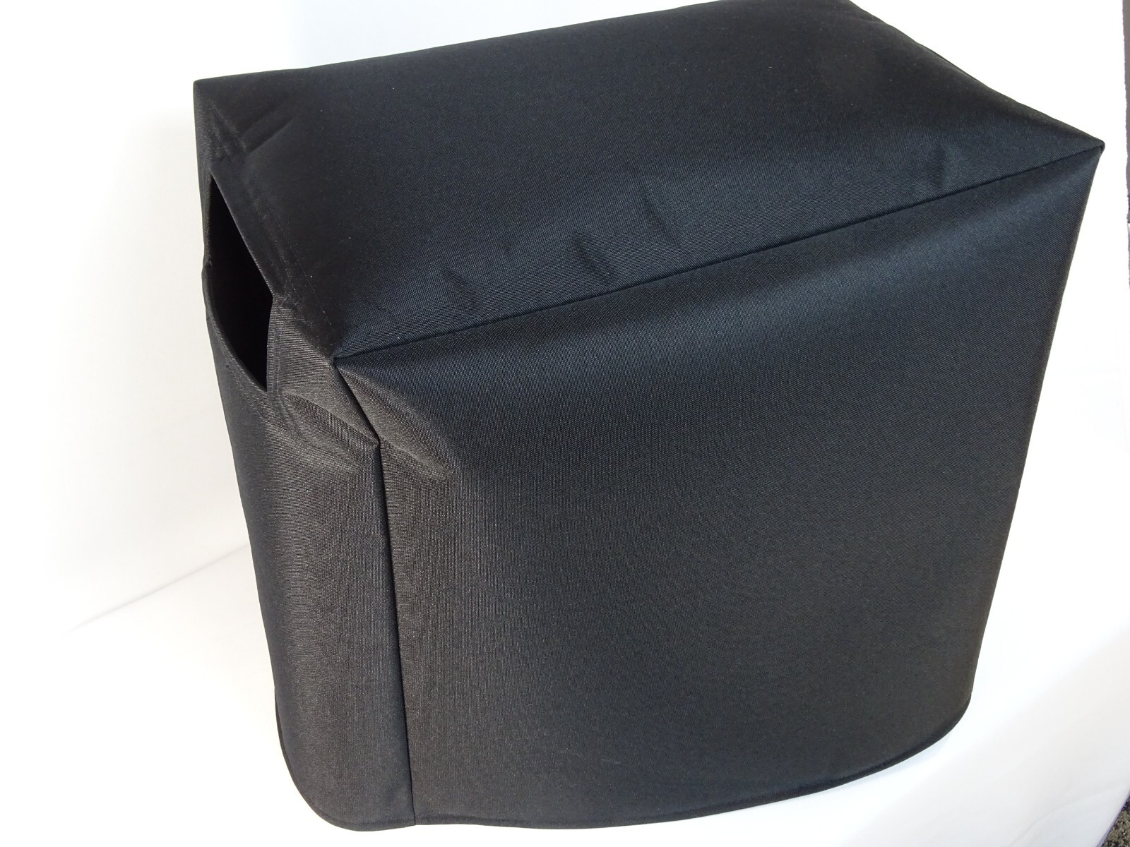 Bluetti AC200 Max Padded Cover