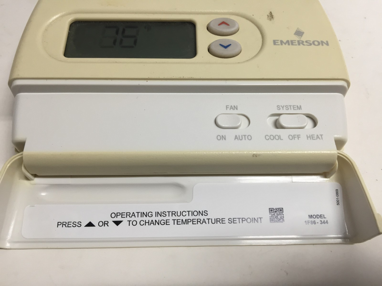 Emerson 1F86-344 Non-Programmable Thermostat for Single-Stage Systems