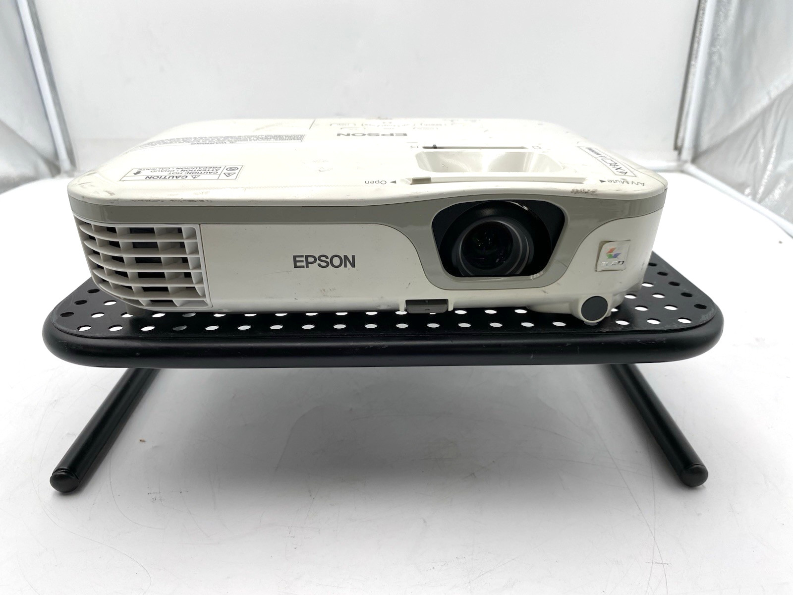 Epson H429A White Projector 173 Lamp Hours