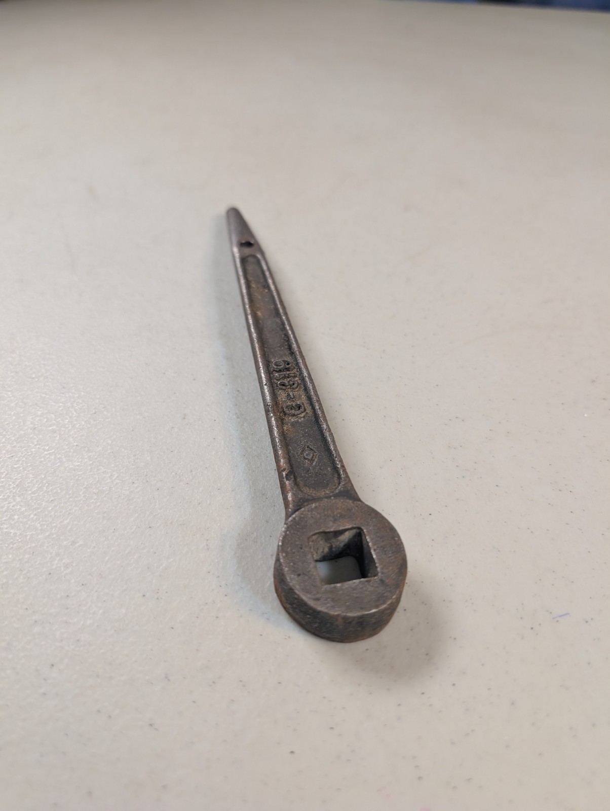 G 319 Bolt Header (?) 8" Tool