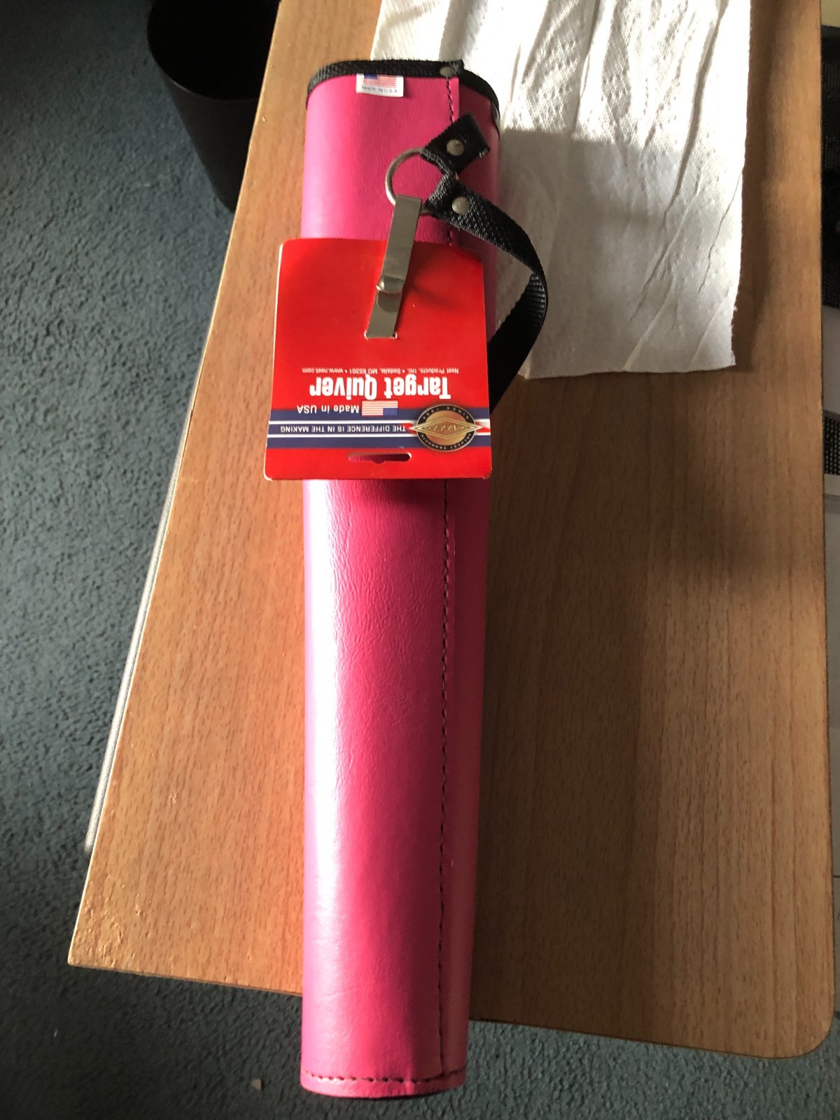 New Neet USA Archery Tube Quiver Pink 17"