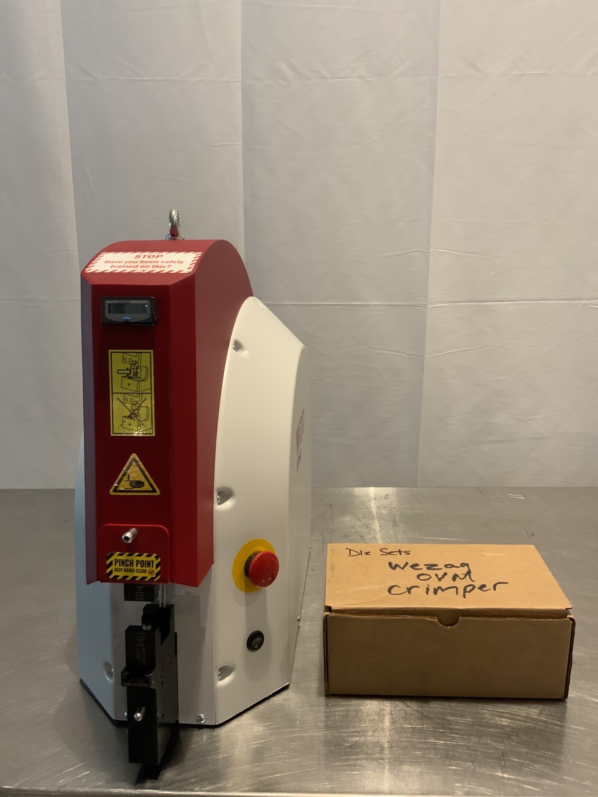 WDT UP 60 Heavy Duty Crimping Press 0481-28000 With Crimp Die and Safety Guards