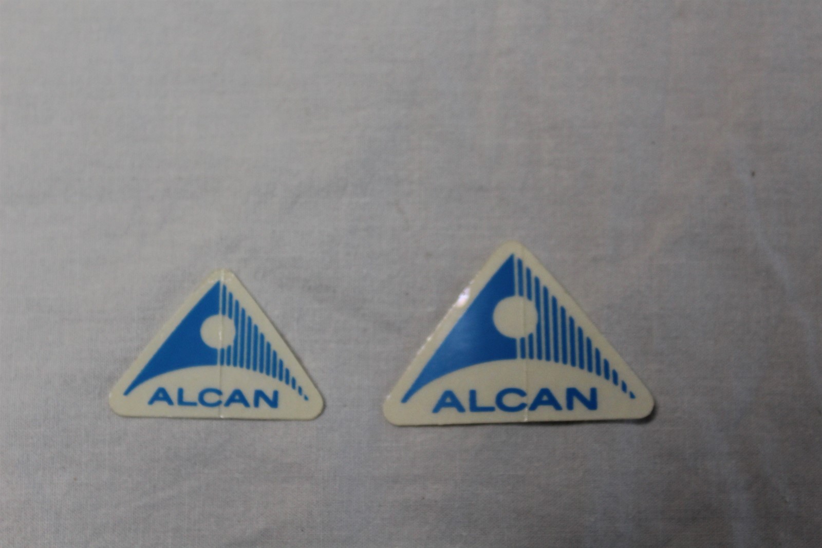 Sticker Label Advertising Alcan x 2 Collectible  Decal