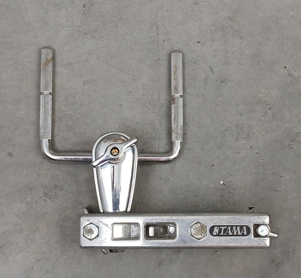TAMA FAST CLAMP WITH DOUBLE TOM MOUNT ARMS