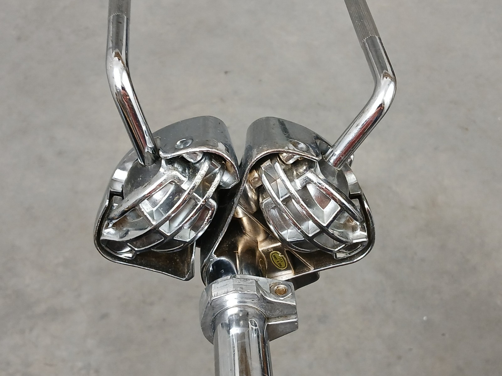 TAMA OMNI-SPHERE DOUBLE TOM DRUM MOUNT HOLDER