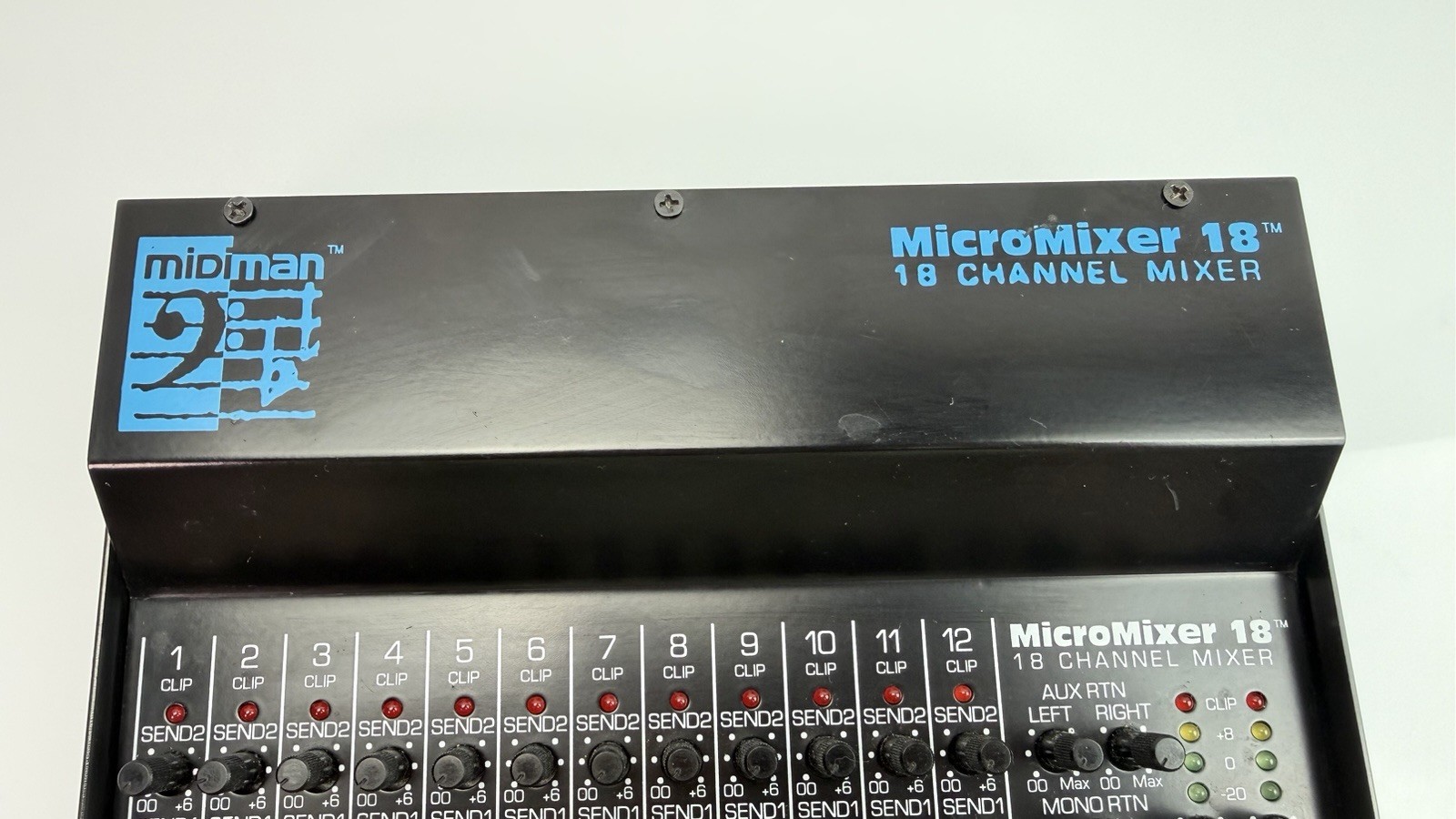 Midiman MicroMixer 18 - 18 Channel Mixer
