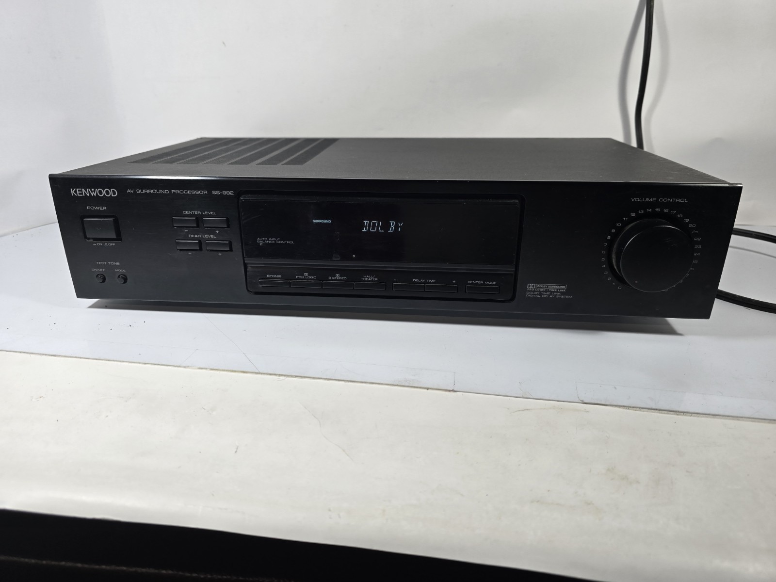 Kenwood SS-992 AV Surround Processor - tested Works Missing Foot