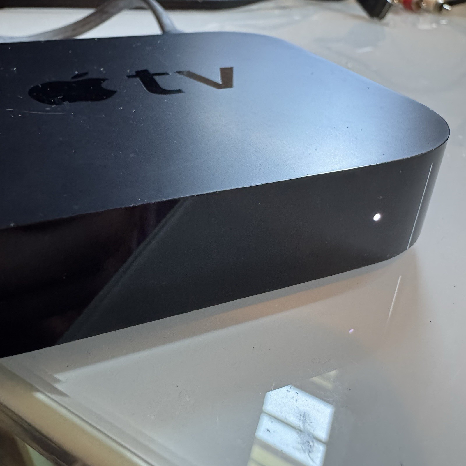 Apple TV Model A1469 Black & Remote In Box - TESTED