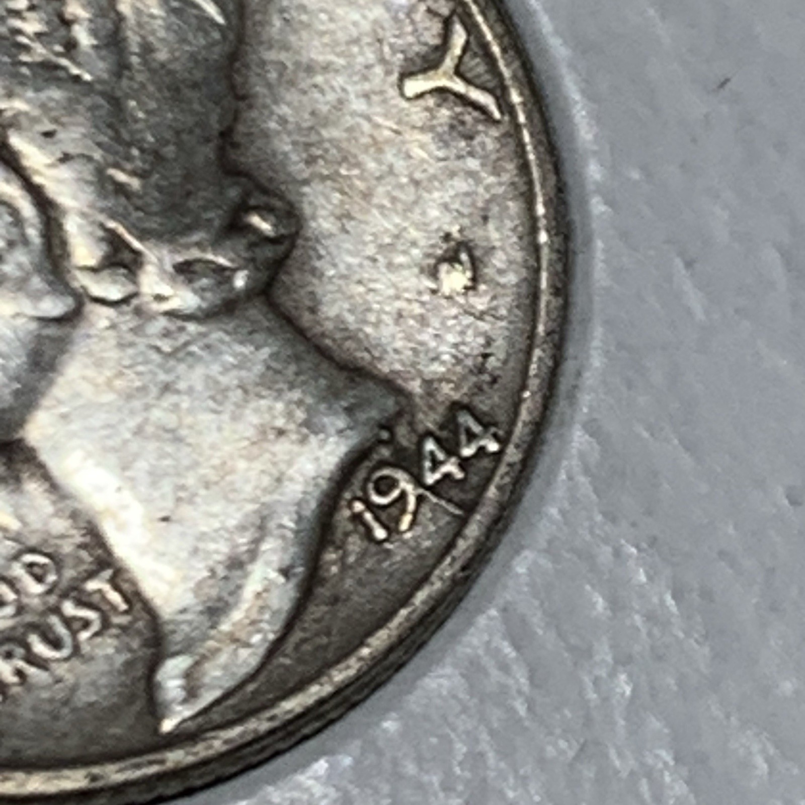 1944 Mercury Dime, 90% Silver, Die Crack Through Date, EF-AU!🔥
