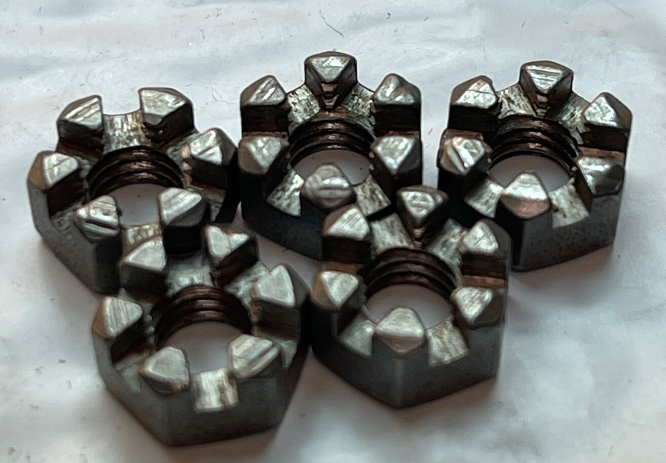 (5) M6-1.0 CASTLE SLOTTED NUT HEX PLAIN STEEL (24M212)