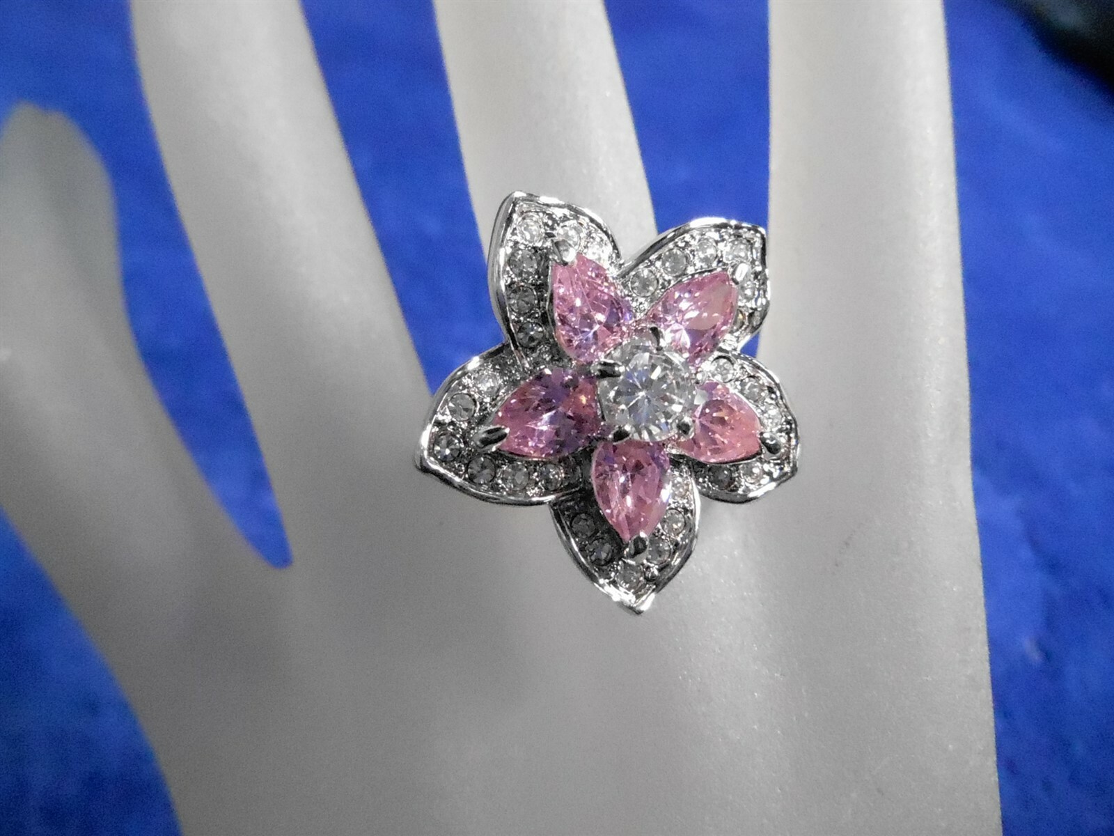 (#294) PINK FLORAL CUBIC ZIRCONIA RING SIZE 9